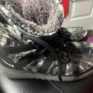 Nike Sylish Black and Gray boots